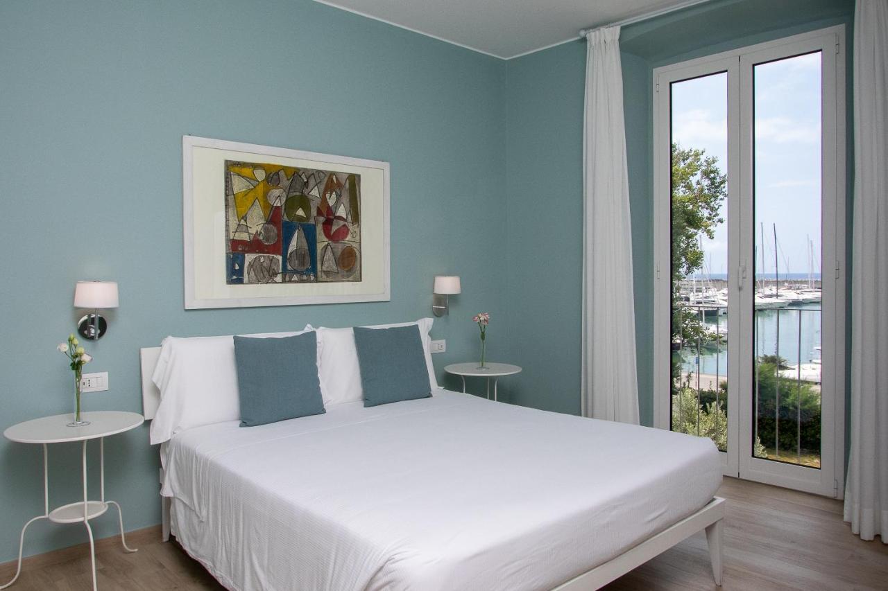 Blu Hotel Lavagna Dış mekan fotoğraf