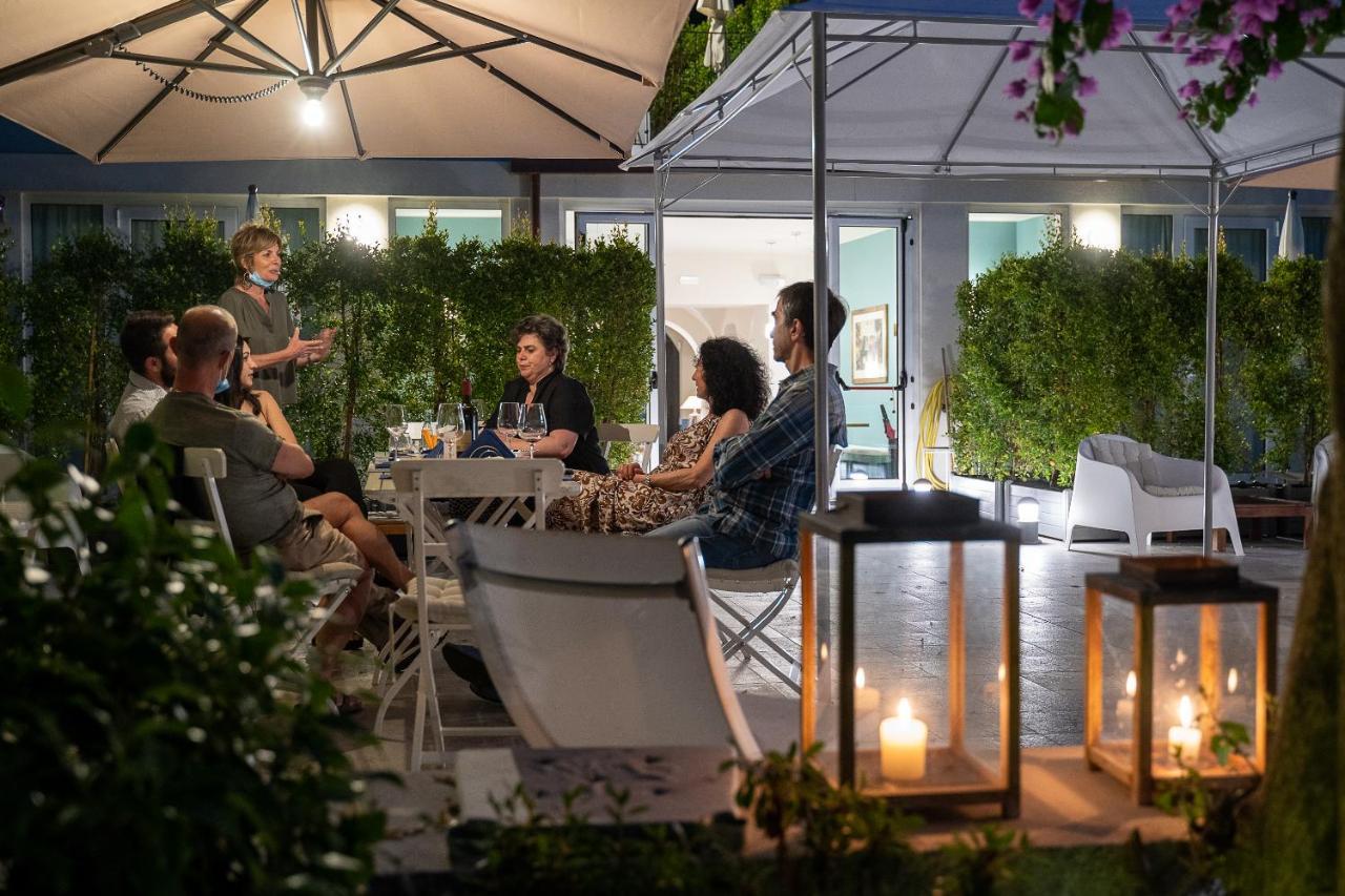 Blu Hotel Lavagna Dış mekan fotoğraf