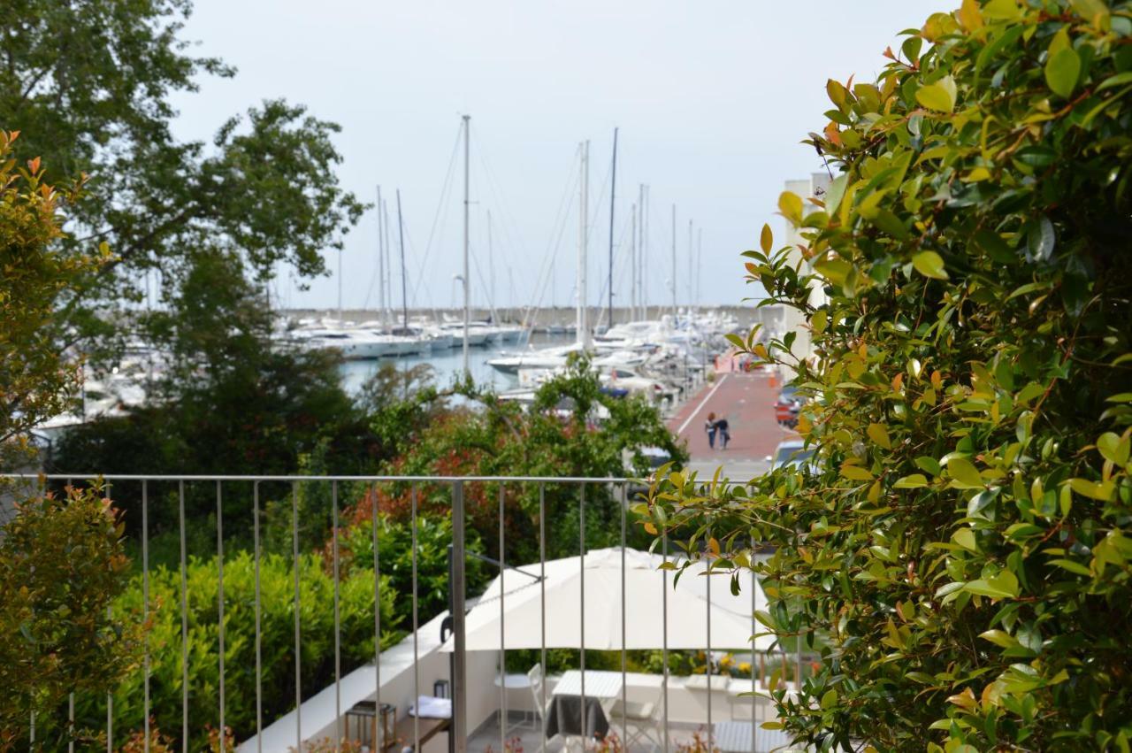 Blu Hotel Lavagna Dış mekan fotoğraf