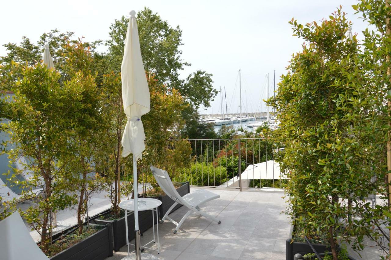 Blu Hotel Lavagna Dış mekan fotoğraf